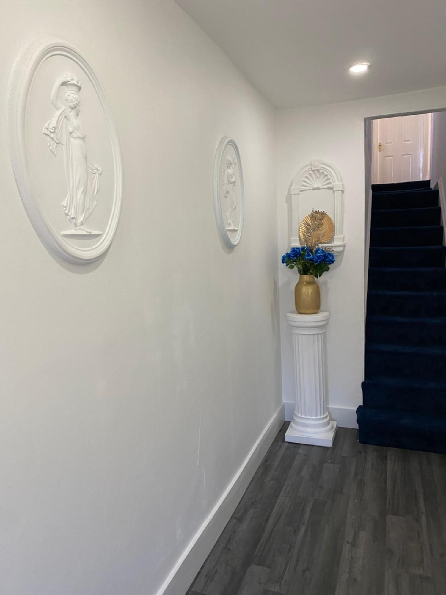 Aquarius Apartment - Sea View - Sleeps Seven Blackpool Bagian luar foto